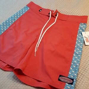 NWT Vineyard Vines Board Shorts - M